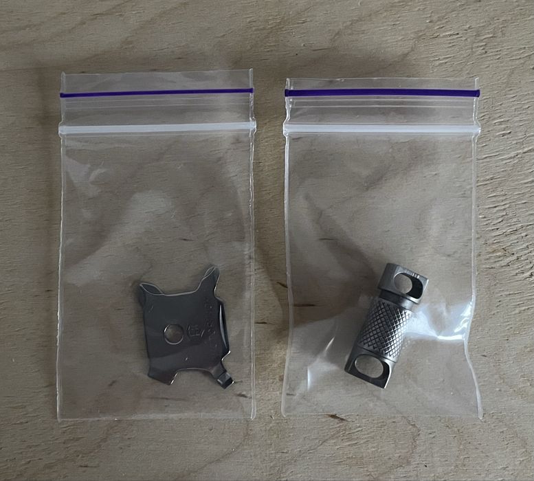 Швидкозʼємний титаноний карабін + ПОДАРУНОК!