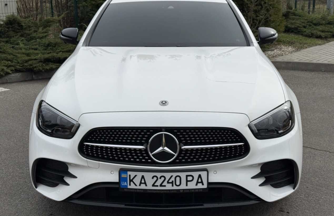 Передня решітка Diamond Silver Mercedes W213 AMG Line 2020+