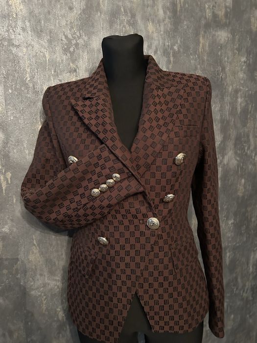 Śliczna marynarka czekoladowa Balmain r.38