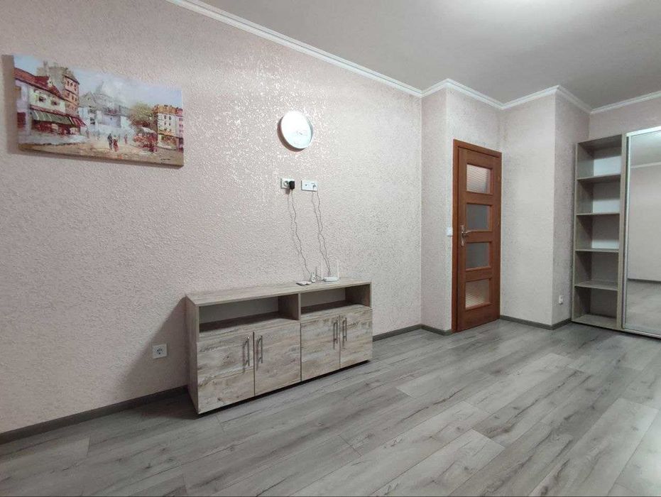 1к свіжий ремонт, зуп. Литвиненко Вольгемут, метро 10 хв., Борщагівка