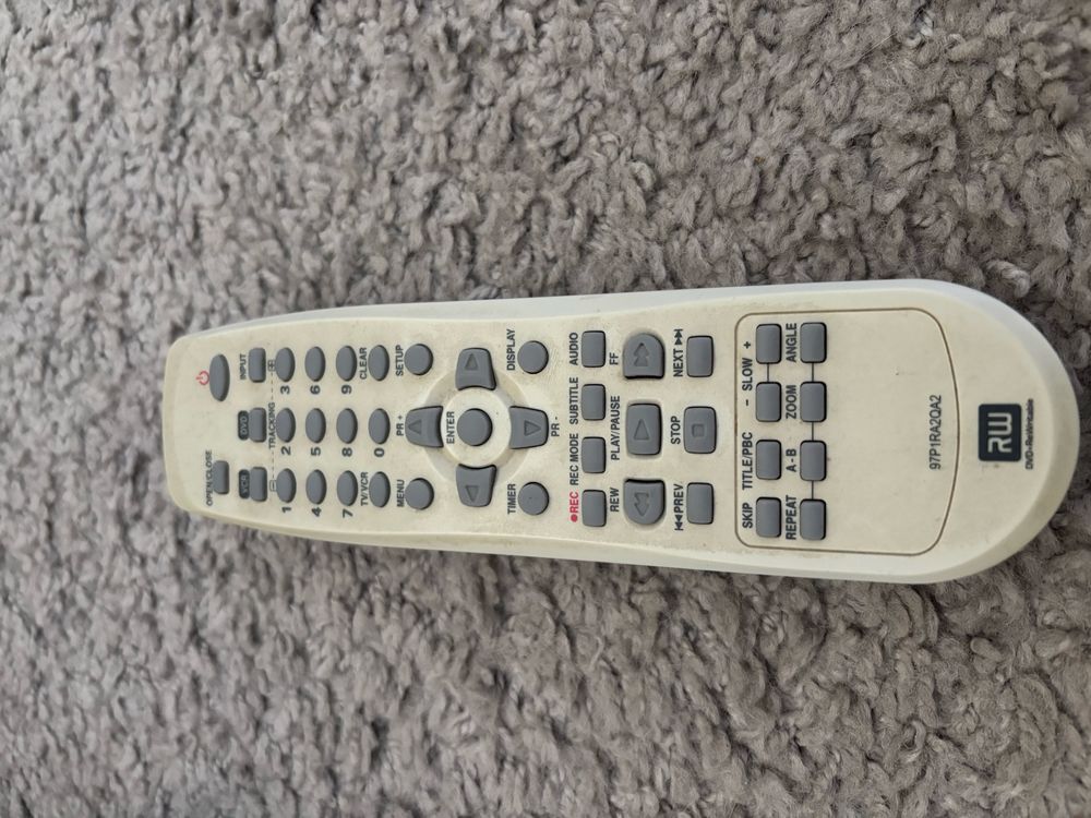 Medion MD81664 Nagrywarka Odtwarzacz  DVD VHS