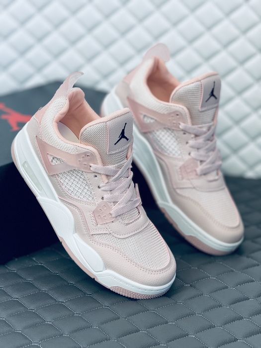 Nike Air Retro Jordan 4 pink кроссовки женские розовые Найк Джордан 4