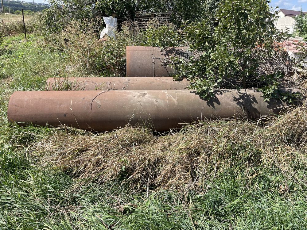 Труби водо/газопроводні сталеві.