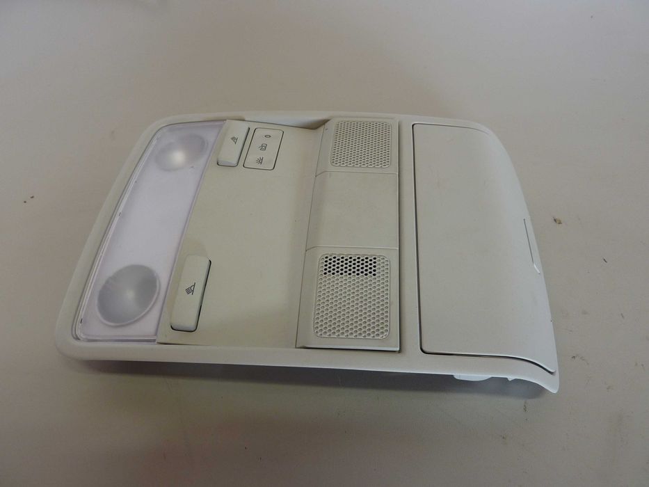 VW TIGUAN 5N GOLF V lampka oświetlenia wnętrza schowek 1K0.947105