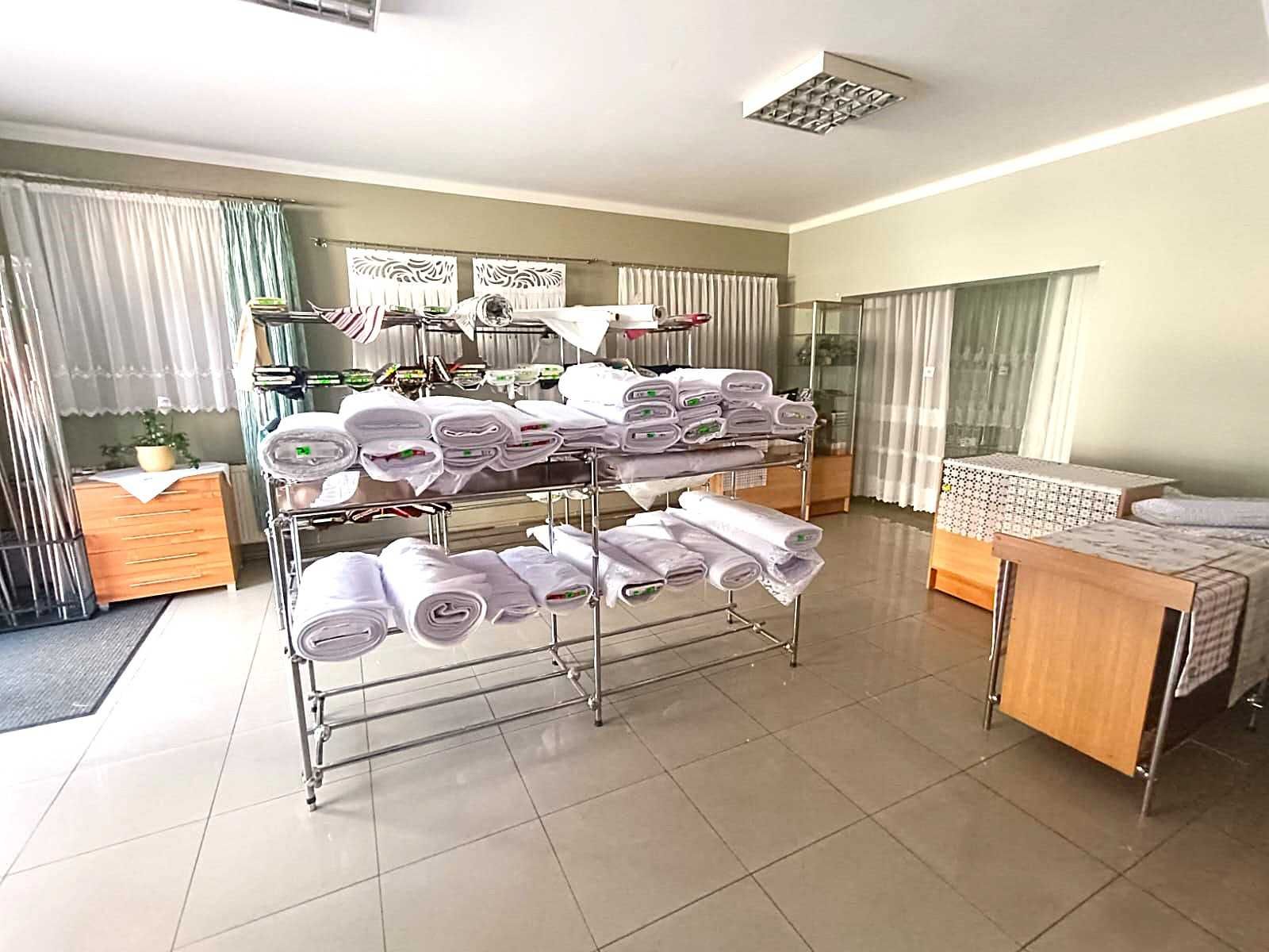 Lokal na sprzedaż - Krapkowice, ul. Prudnicka (pow. 139 m2, parter)