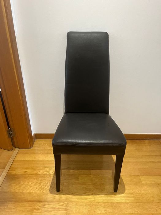 Cadeiras de sala de jantar
