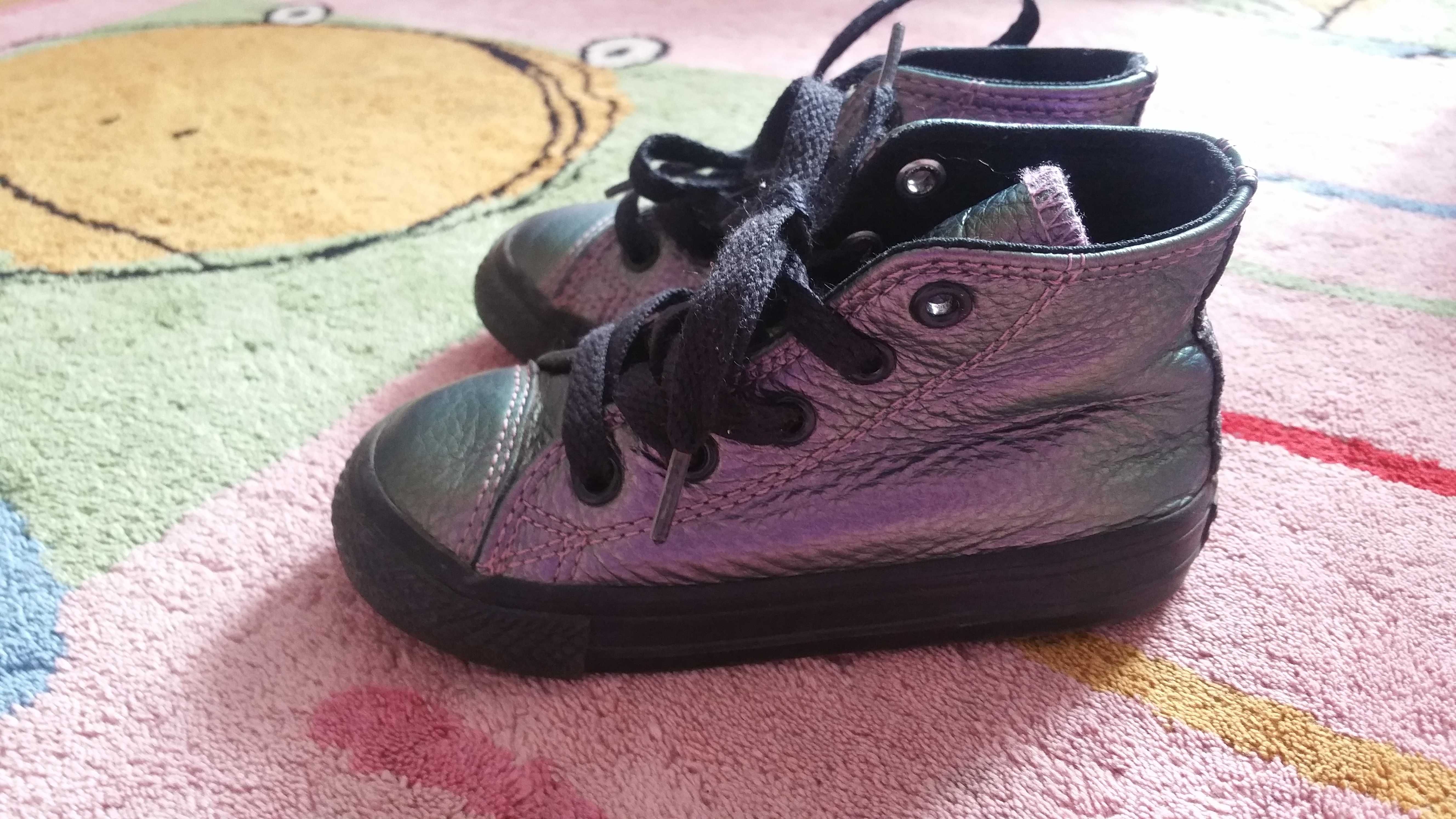 Sprzedam buty Converse