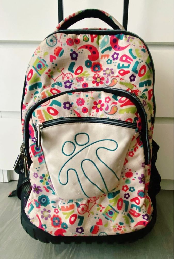 Mochila com Trolley Totto
