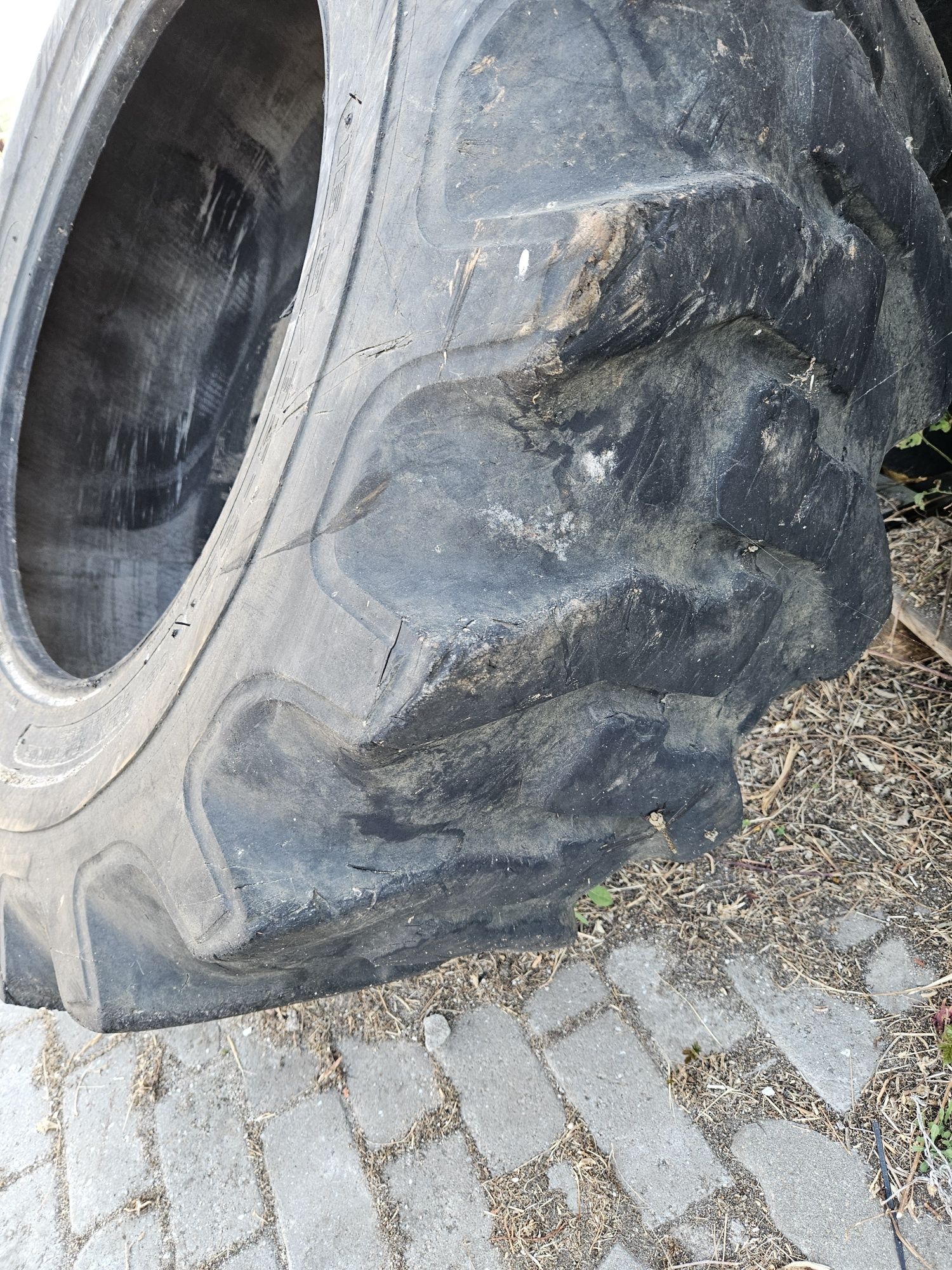 Pneus usados tractor / empilhador