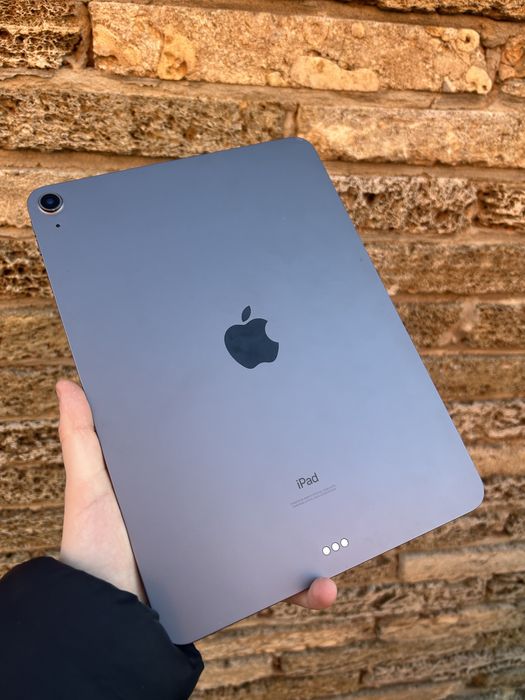 iPad air 4 64gb space gray