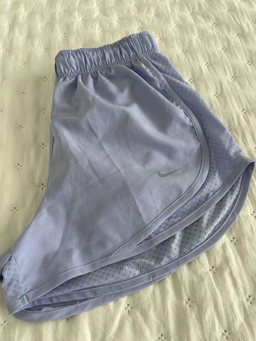 Calcões running Nike Tempo
