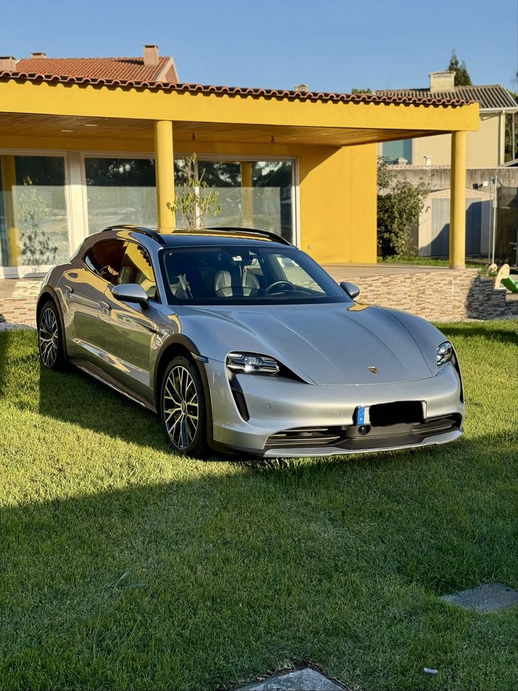 Porsche taycan cross turismo 4 performance plus 93.4 kw “todos extras”
