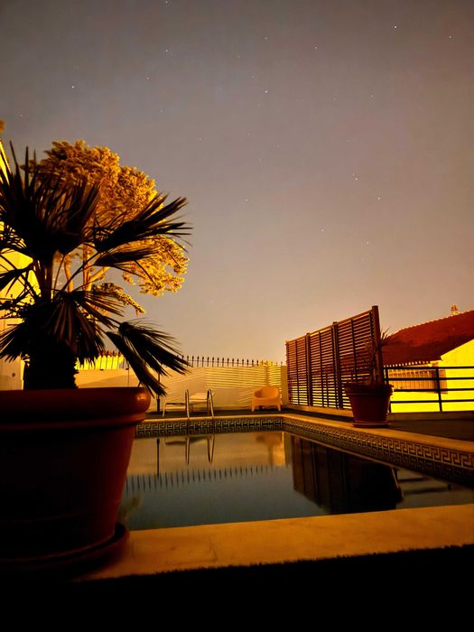 Suite em moradia com piscina nos Jardins da Parede