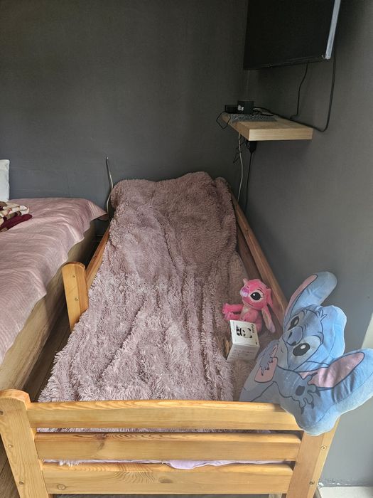 Łóżko dzìecięce z materacem
