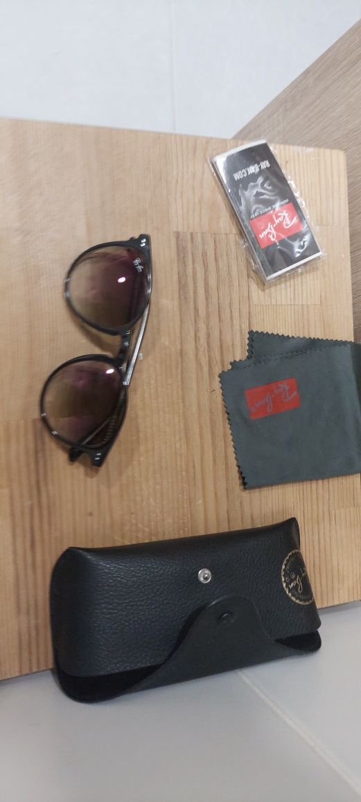 Vendo óculos de sol