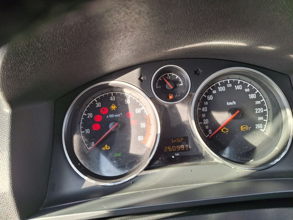 Opel zafira 1.8. 7місць