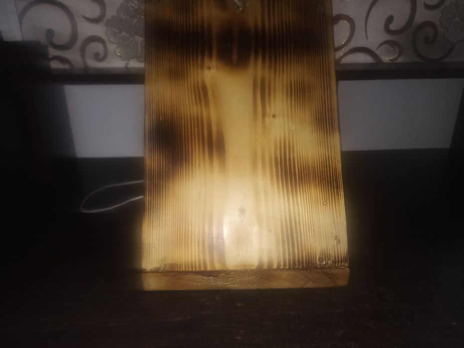 Продається годівничка