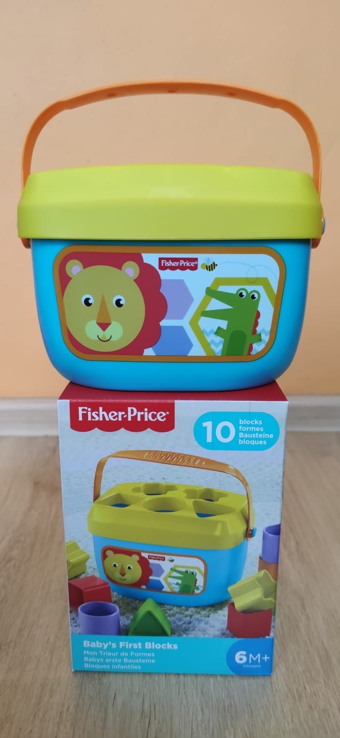 Fisher-Price.  Pierwsze klocki malucha