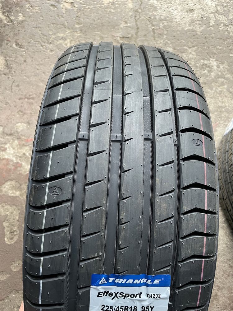 шини гума 225/45 R18 Triangle audi acura honda bmw kia nissan Hyundai