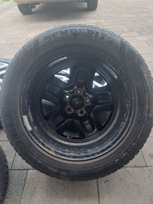 Stan bdb gotowe do założenia z czujnikami ciśnienia 5x115