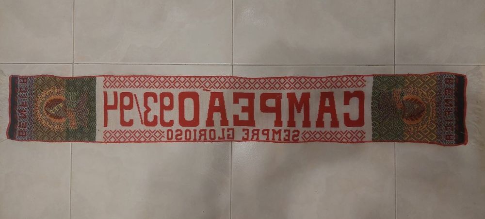 cachecol do Benfica  Campeao anoss 90