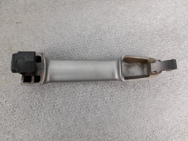 Puxador porta frente direita TOYOTA Yaris (_P9_)