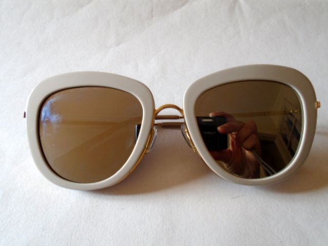 Óculos da Gentle Monster que eram da cantora Yola Semedo