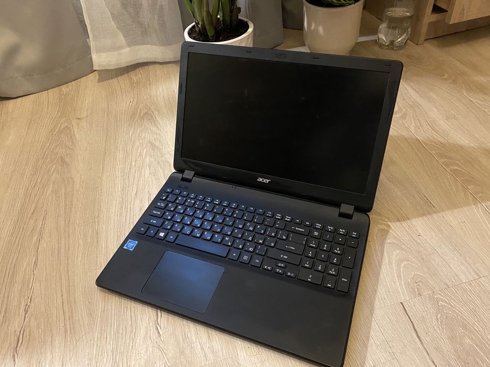 Ноутбук Acer Extensa EX2519 / 15.6"