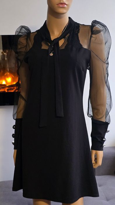 Piękna Elegancka Włoska Czarna Sukienka