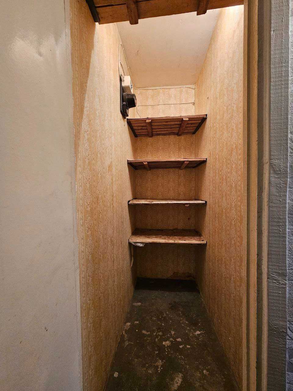 Продам 1к квартиру, 40м2, ж/м Тополь-3