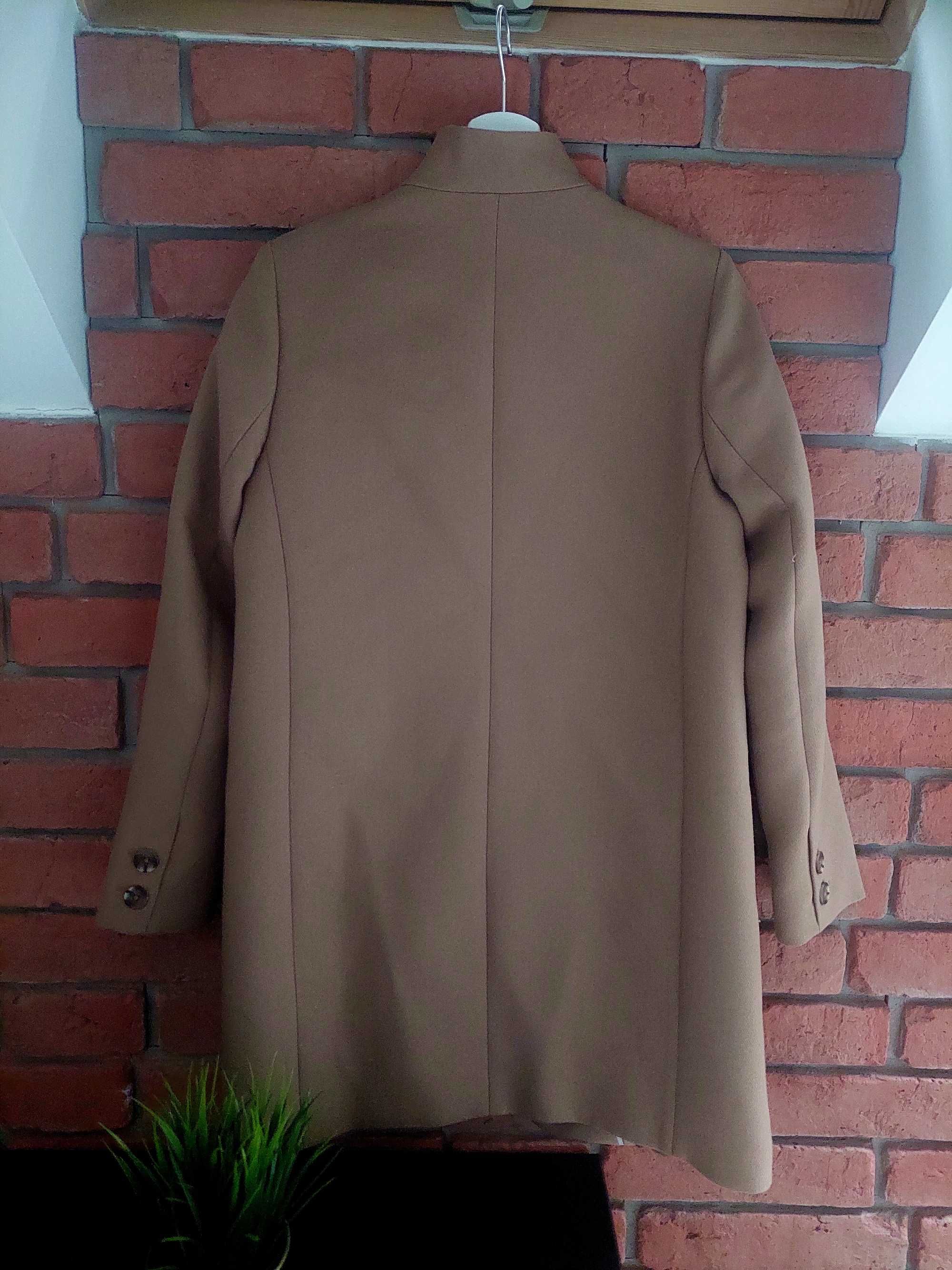 Wiosenny beżowy płaszcz Reserved r.36
