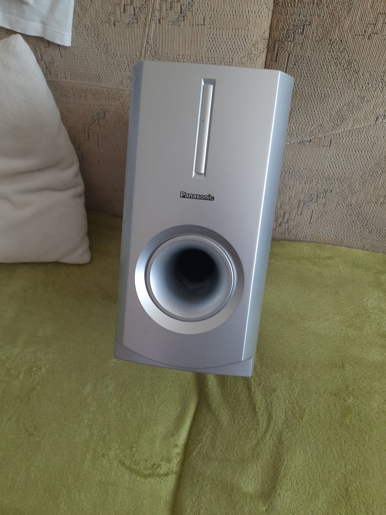 Komplet głośników 70W marki Philips od kina domowego