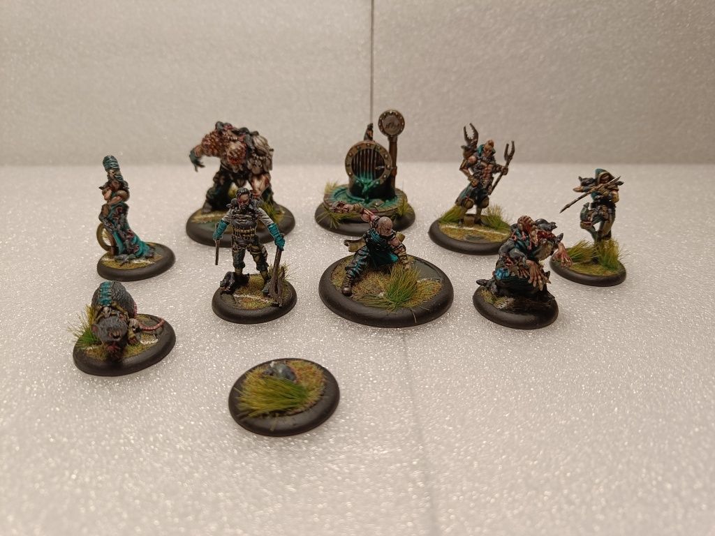 Guild Ball gildia szczurołapów plus 2 modele grabarzy