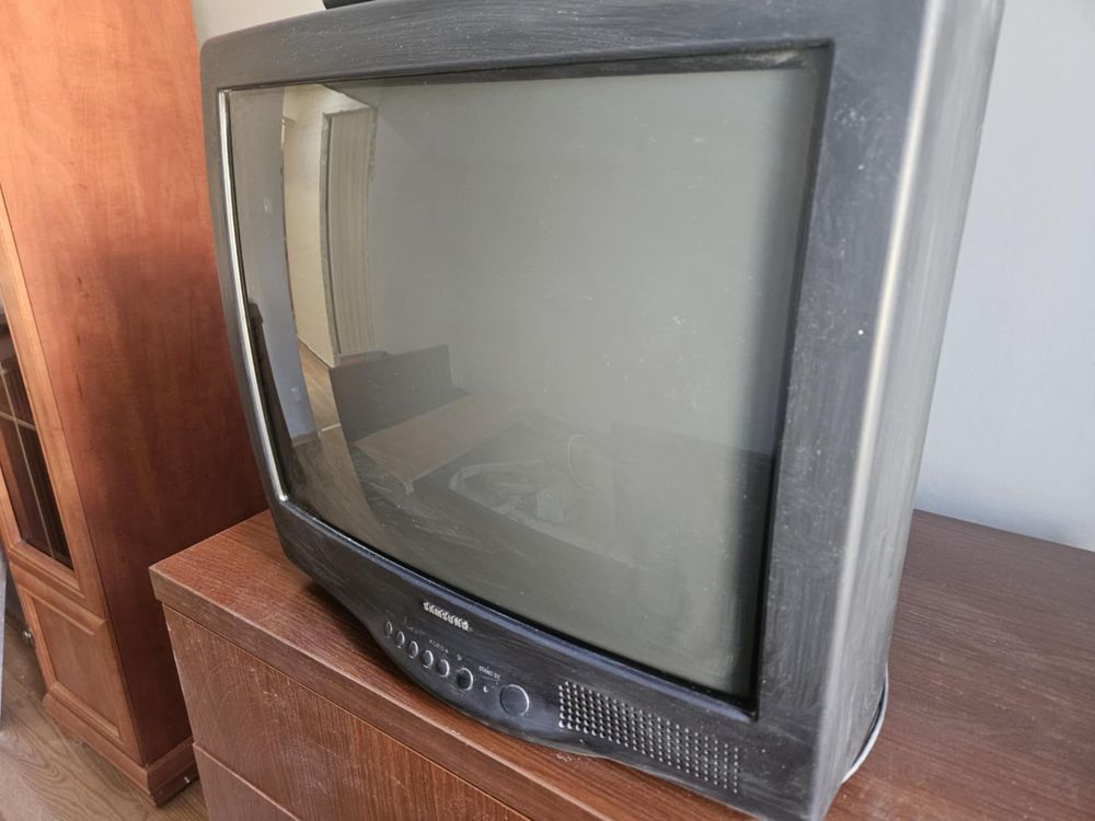 Telewizor Samsung CK-5379T 100% sprawny