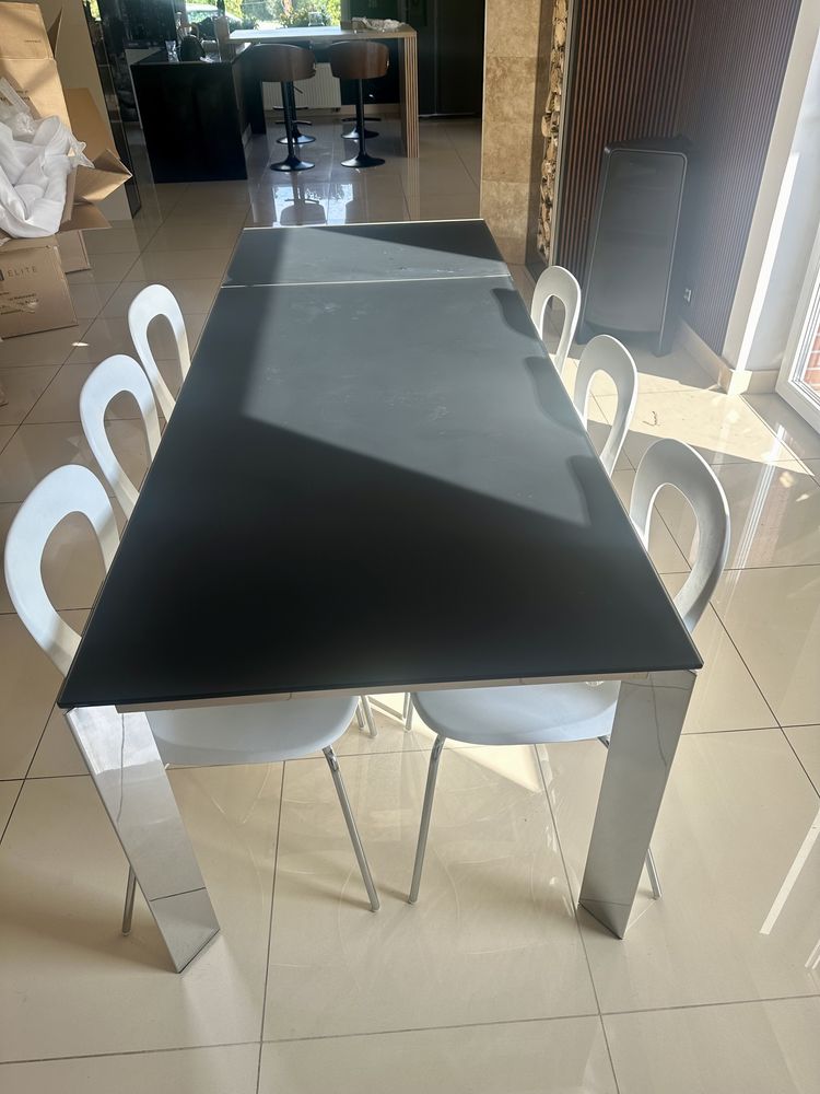 Stół Calligaris wraz z 6 krzeslami zestaw wloski premium