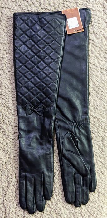 Продам новые кожаные перчатки