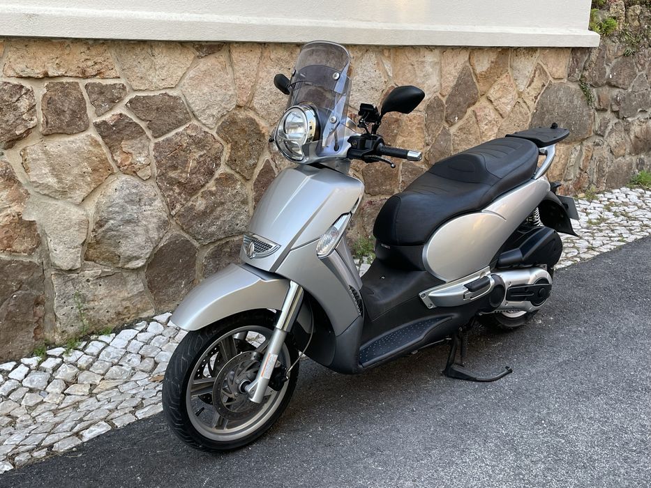 Aprilia Scarabeo 500ie light