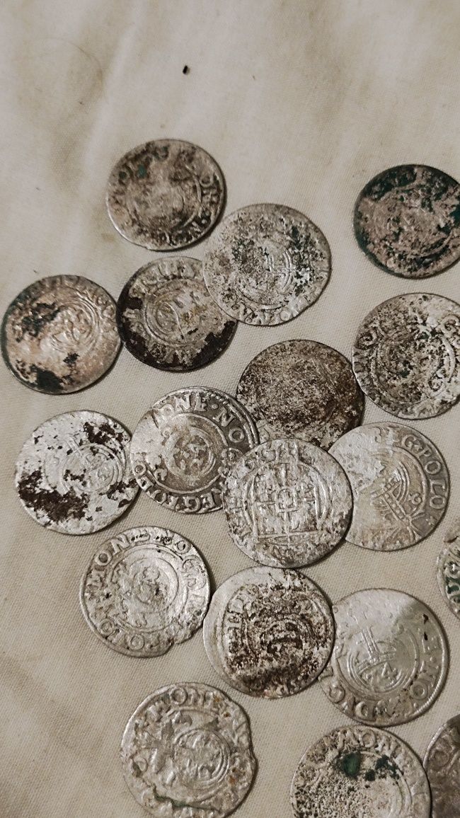 Монети середньовіччя 1620-1624 років ( полтораки )