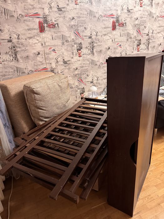 дитяче ліжечко б/у безкоштовно