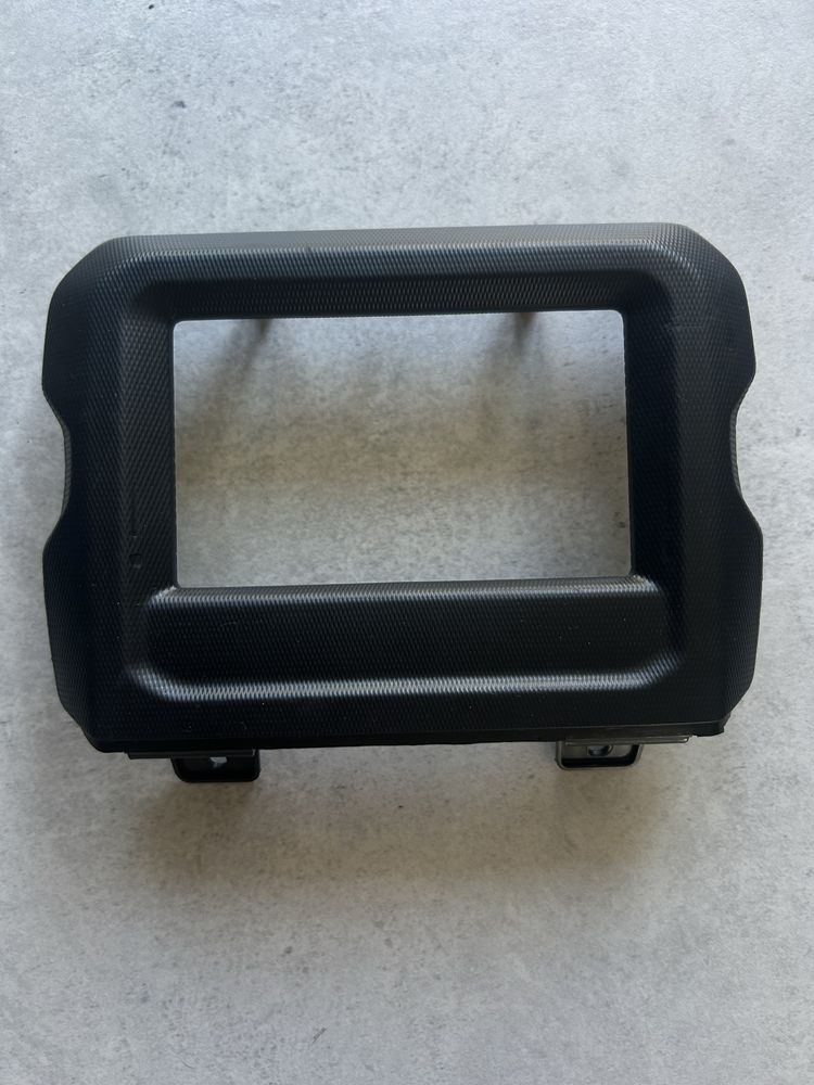 Oryginalna osłona ramka radia Jeep Wrangler JL
