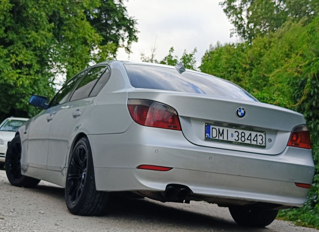 BMW 530D. E60. Xenon. Sporty. Logic 7. Szyberdach. Mapa. Automat.Pdc.