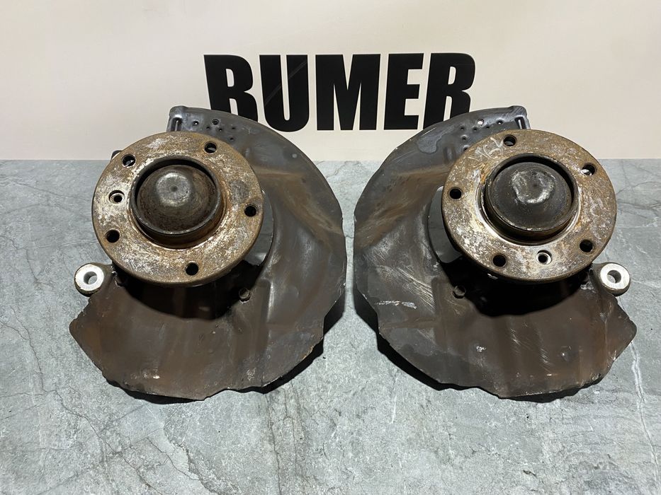 Цапфа Передня БМВ Е46 Поворотний Кулак Ступица Подшипник BMW E46 Бумер