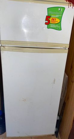 Холодильник на запчастини