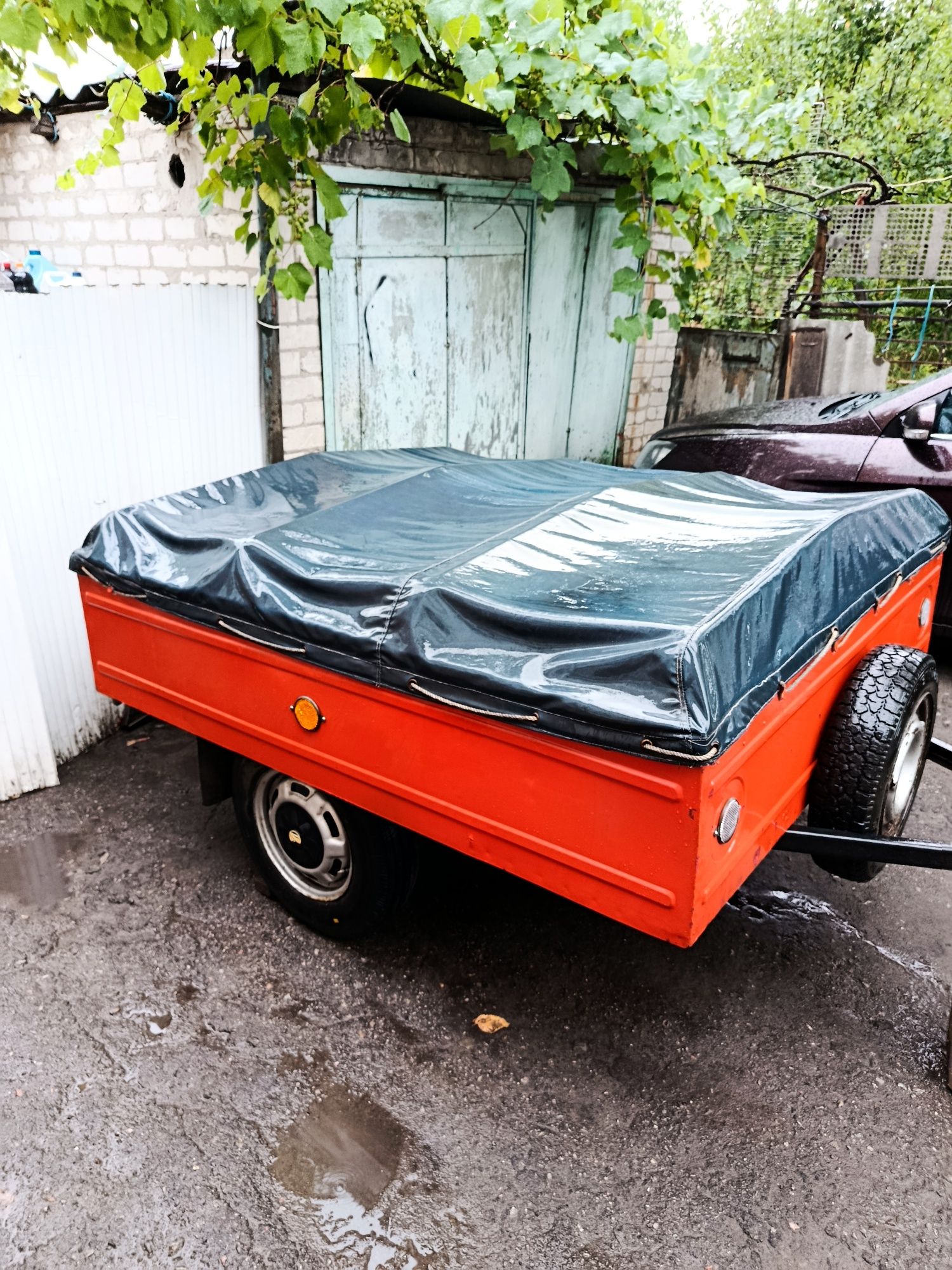 Продам прицеп ММЗ 81021.