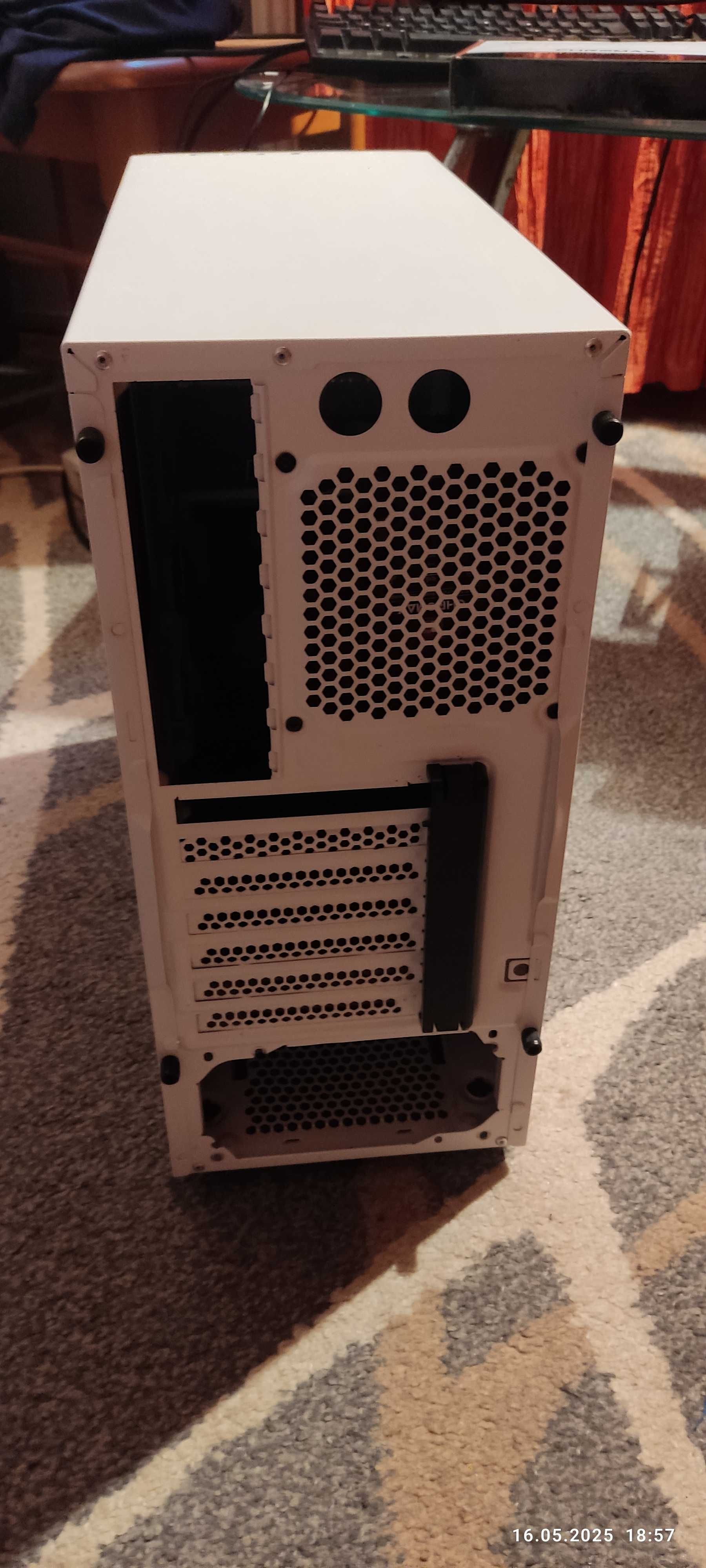 Obudowa Bitfenix Neos biały