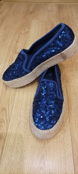 Еспадрільї в паєтках