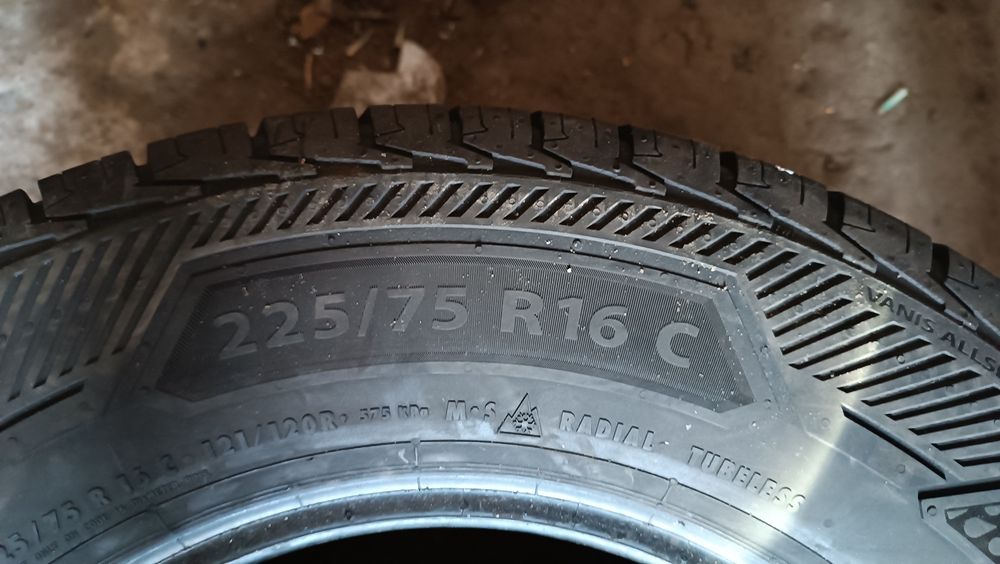 Opony 225/75 R16C do busa