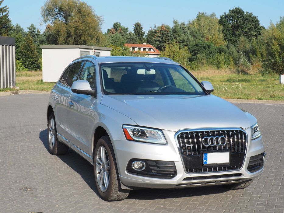 Audi Q5 Premium 2.0 TFSI Quattro, zadbane z małym przebiegiem.