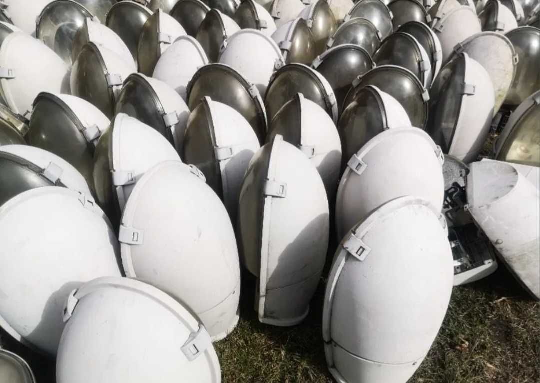 Oprawa oświetleniowa Philips typu SGS 70-150W sodowa, obudowa tworzywo