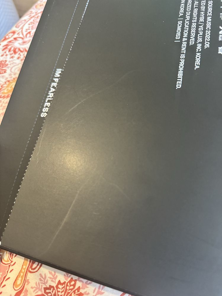 Album Le sserafim fearless black petrol kpop